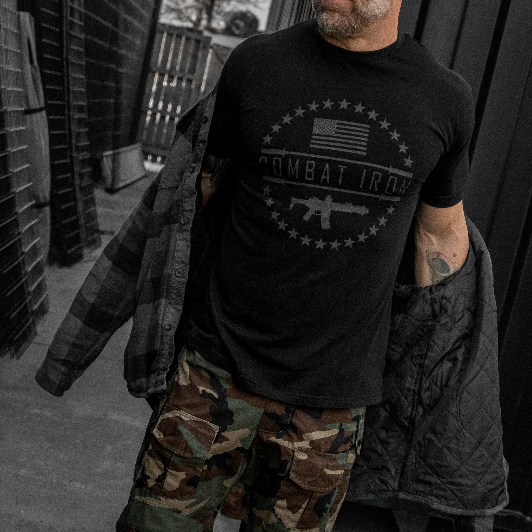Combat Classic Men's T-Shirt