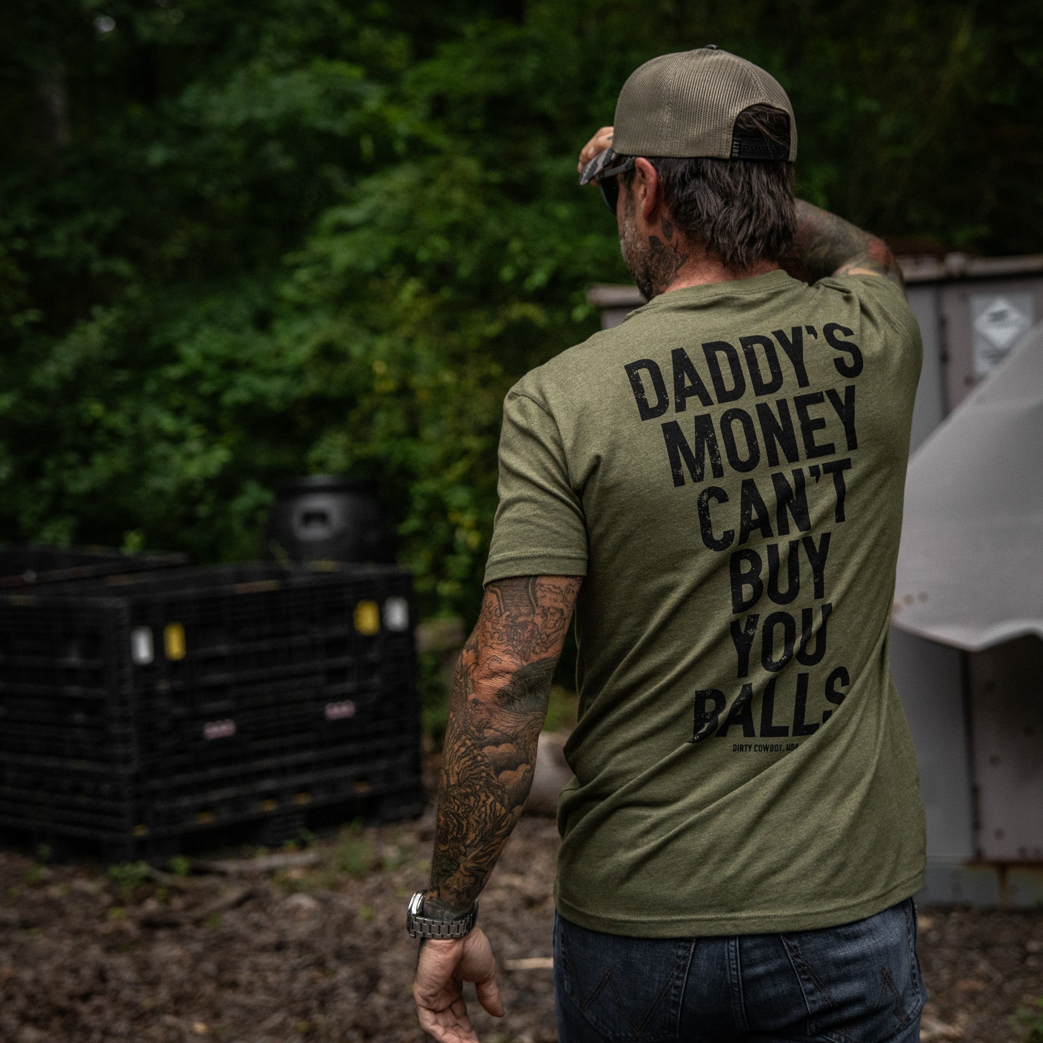 Daddy's Money Can't Buy You Balls Men's T-Shirt