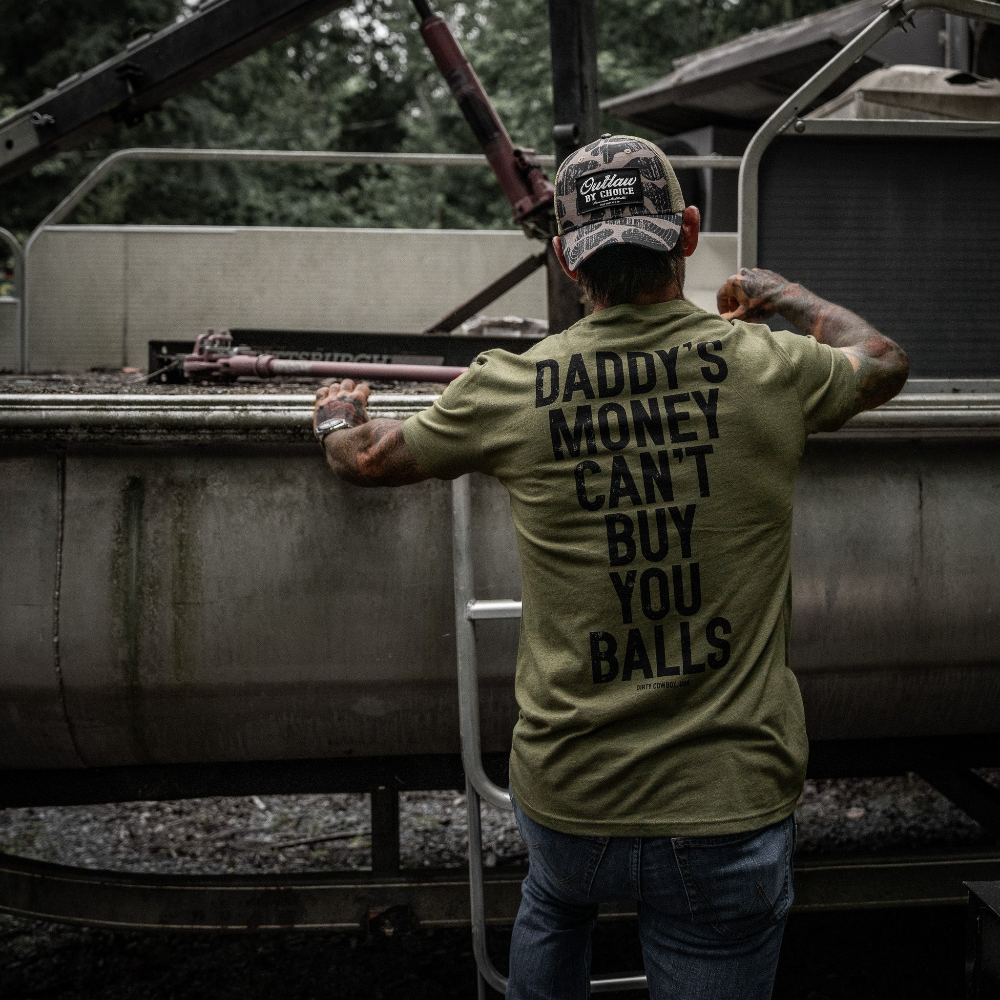 Daddy's Money Can't Buy You Balls Men's T-Shirt