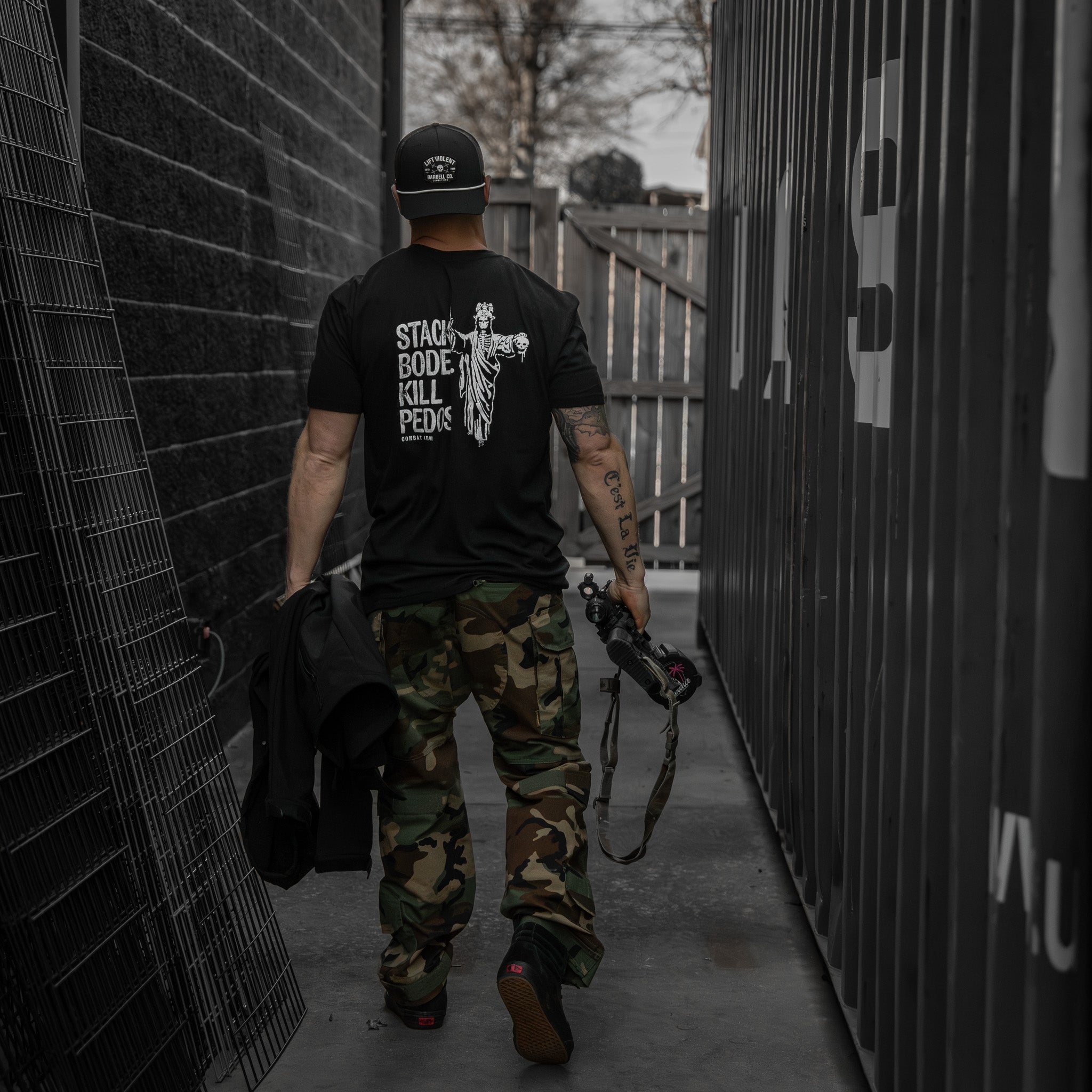 Stack Bodies. Kill Pedos. Men's T-Shirt