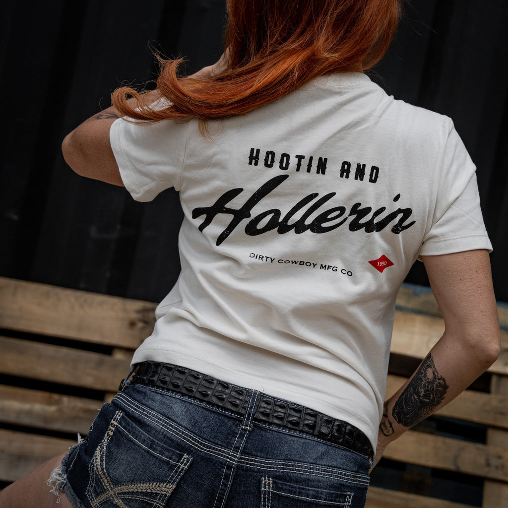 Hootin And Hollerin' Women's Cropped T-Shirt