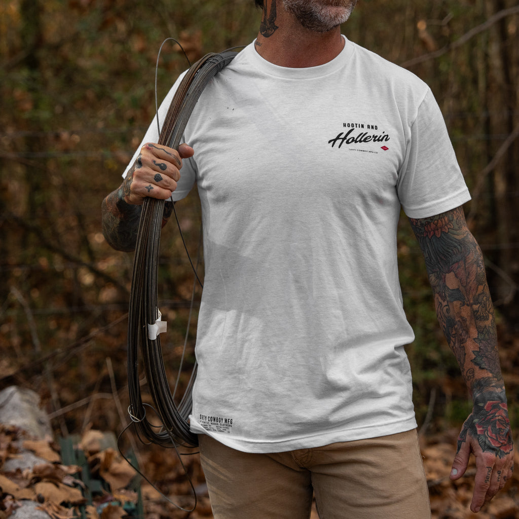 Hootin And Hollerin Men's T-Shirt