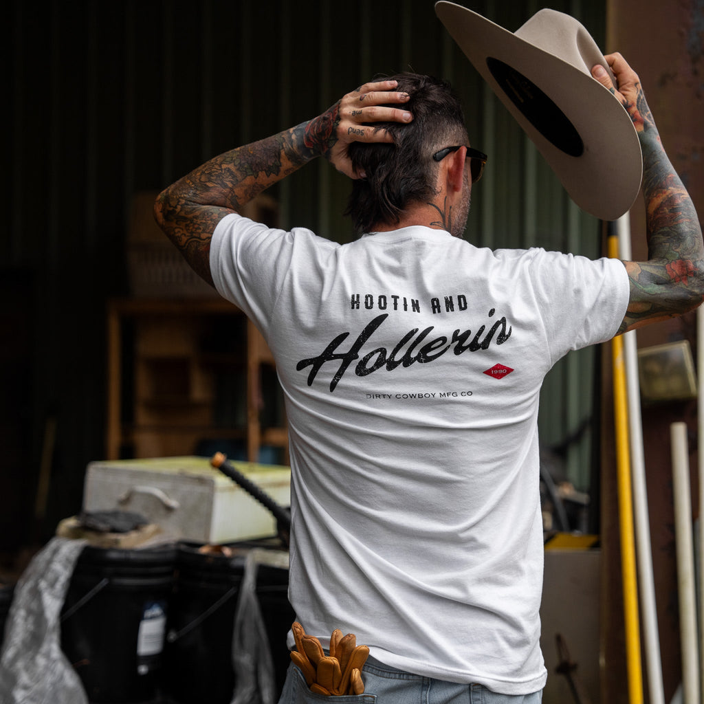 Hootin And Hollerin Men's T-Shirt