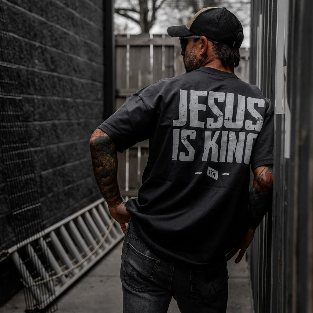 Jesus Is King Heavyweight Men's T-Shirt