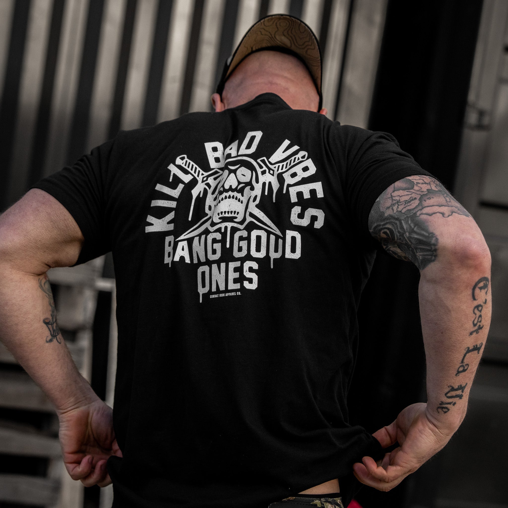 Kill Bad Vibes. Bang Good Ones Skull Men's T-Shirt